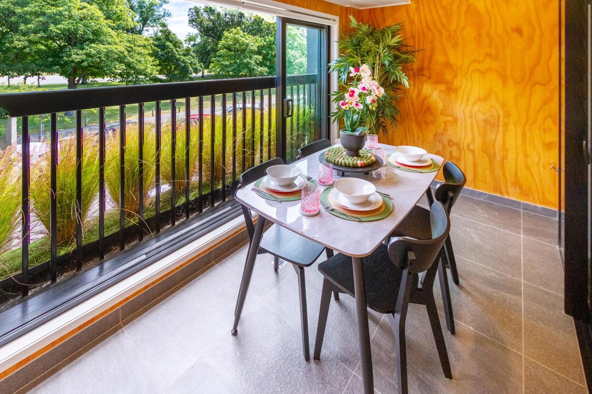 Cozy 1-Bed Apartment With Park Views, Sleeps 4 كريستتشيرش المظهر الخارجي الصورة